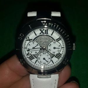 Guess Ladies Watch White